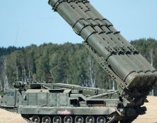 Moscou va livrer des S-300 à la Syrie