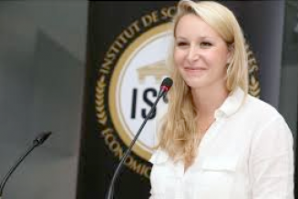 Marion Maréchal : “Peut-on continuer avec cet Etat inapte à remplir ses missions fondamentales, alors qu’il prélève 50 % de la richesse nationale ?”