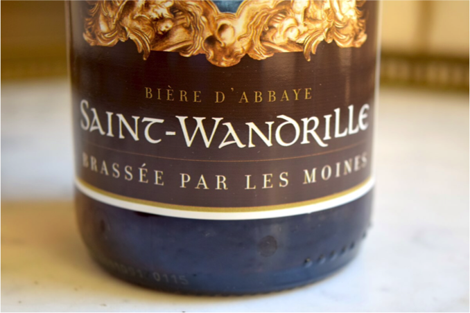 Quelle différence entre une bière d’abbaye et une bière trappiste ?