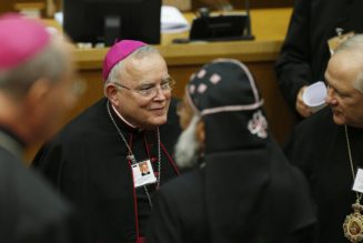 Mgr Chaput : le processus synodal est imprudent et sujet à la manipulation