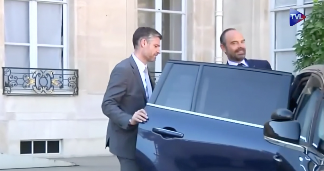 Remaniement : tout ça pour ça !