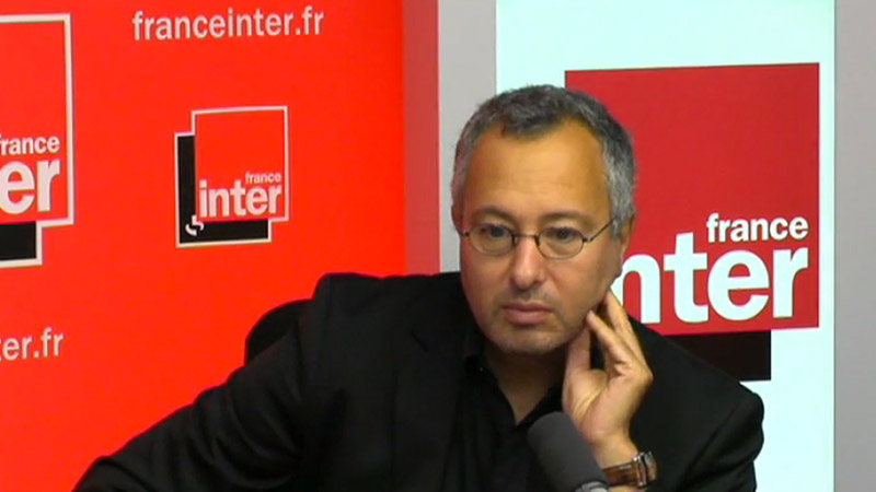 Claude Askolovitch, porte-voix de cette gauche retranchée dans sa bien-pensance