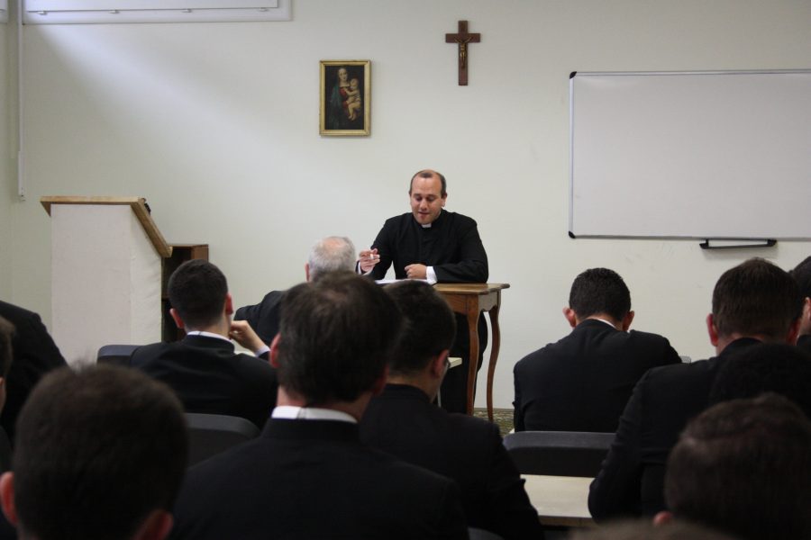 Le séminaire Saint-Vincent de Paul a besoin d’aide