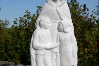 “Marie qui guérit les couples” disponible en modèle réduit