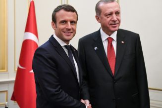 Emmanuel Macron, chef des armées inquiétant