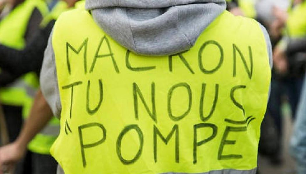 Les gilets jaunes fédèrent les oppositions à Macron