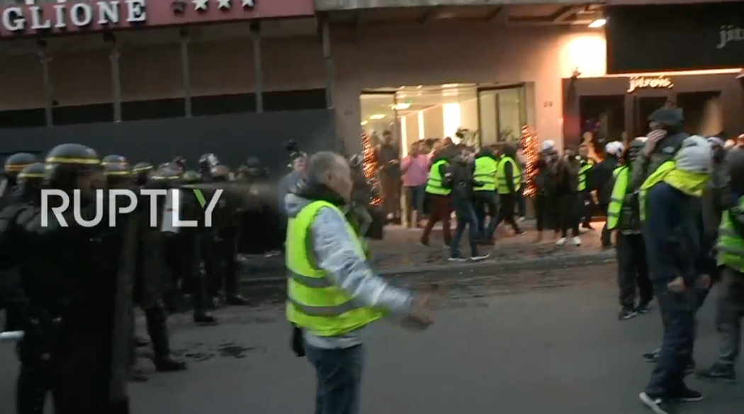 Quand la police s’inquiète : “On va faire usage des armes !”