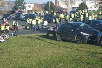 A Caen, un catho ‘bien élevé’ sur un barrage de gilets jaunes