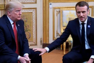 Donald Trump répond aux intox et à Macron