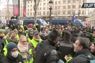Acte 5 : les Gilets jaunes à Paris – En direct