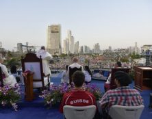 JMJ : Aller de l’avant non pas pour créer une église parallèle un peu plus “divertissante” ou “cool” dans un événement pour les jeunes