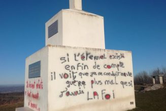 Encore une croix menacée de destruction