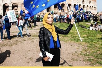 Il reste à remplacer les 12 étoiles par un croissant…