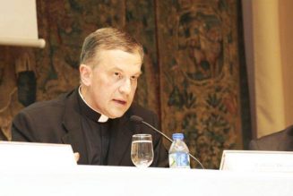 Mgr Descourtieux nouveau supérieur de la Section remplaçant Ecclesia Dei