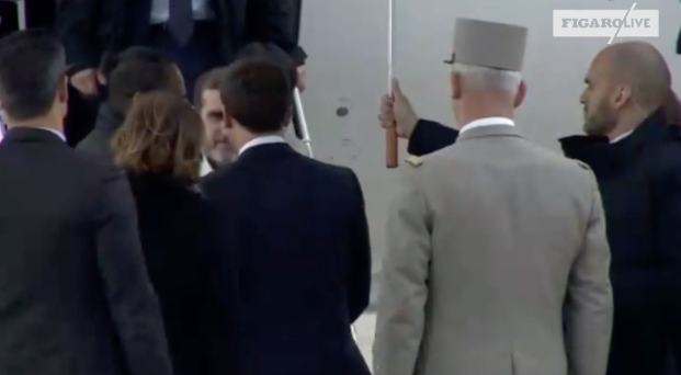 L’homo festivus est partout chez lui…avec le sang des autres