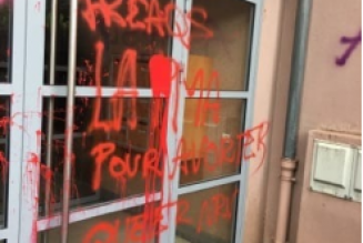 Un médecin victime d’insultes, de dégradations et de menaces par le lobby LGBT