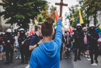 Les évêques conseillent aux parents de retirer leurs enfants des cours d’éducation sexuelle si leur contenu contredisent les valeurs catholiques