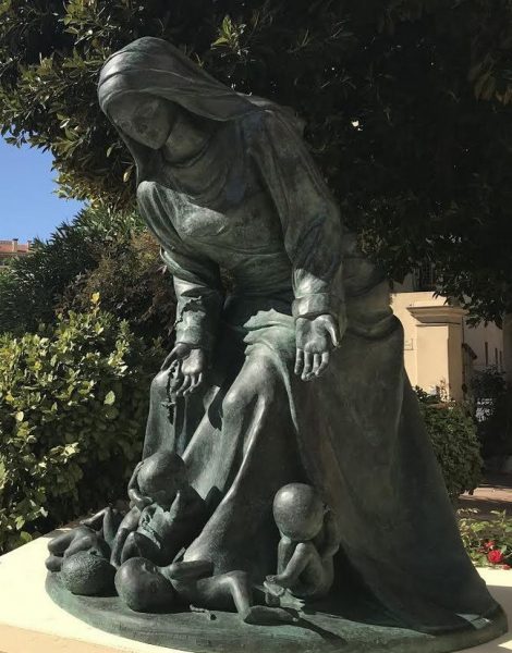 Notre Dame des Innocents gêne les avorteurs