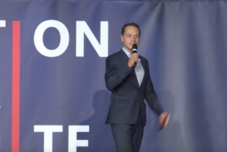 Alexandre Pesey à la Convention de la droite : c’est à nous de prendre nos responsabilités