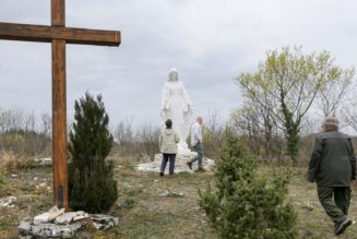 Retrait d’une statue de la vierge Marie dans un village de 283 habitants : les laïcards ont perdu