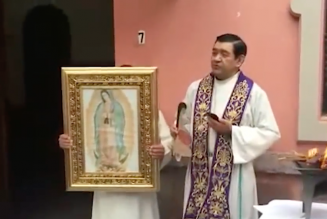 Pachamama est enceinte mais porte l’antichrist pour détruire les sacrements et retourner à l’idolâtrie et à la superstition