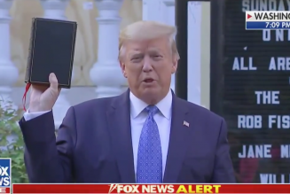 Donald Trump se rend dans l’église incendiée près de la Maison Blanche