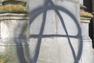 Nantes : cette fois c’est l’église Saint-Clément qui est taguée