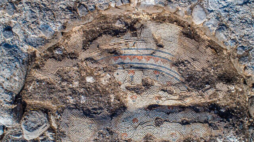 Découverte d’une église de 1300 ans près du lieu de la Transfiguration