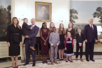 Donald Trump nomme Amy Coney Barrett juge à la Cour Suprême