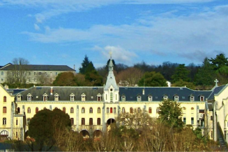 Le Carmel de Lourdes, son histoire et ses biscuits