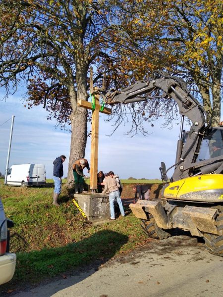 SOS Calvaires : Restaurer le petit patrimoine religieux pour témoigner sa foi
