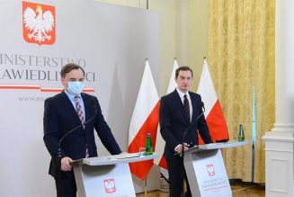 Projet de loi polonais contre la censure par les médias sociaux