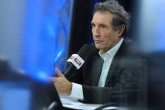 La dictature médiatique, c’est ça !