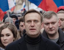Bras de fer Navalny-Poutine : une intox médiatique