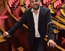 Dans un débat sur le voile islamiste, Alexis Corbière invoque le catholicisme