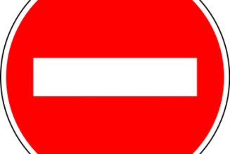 Raymond Devos en riait, la ville de Paris l’a fait : 4 sens interdits