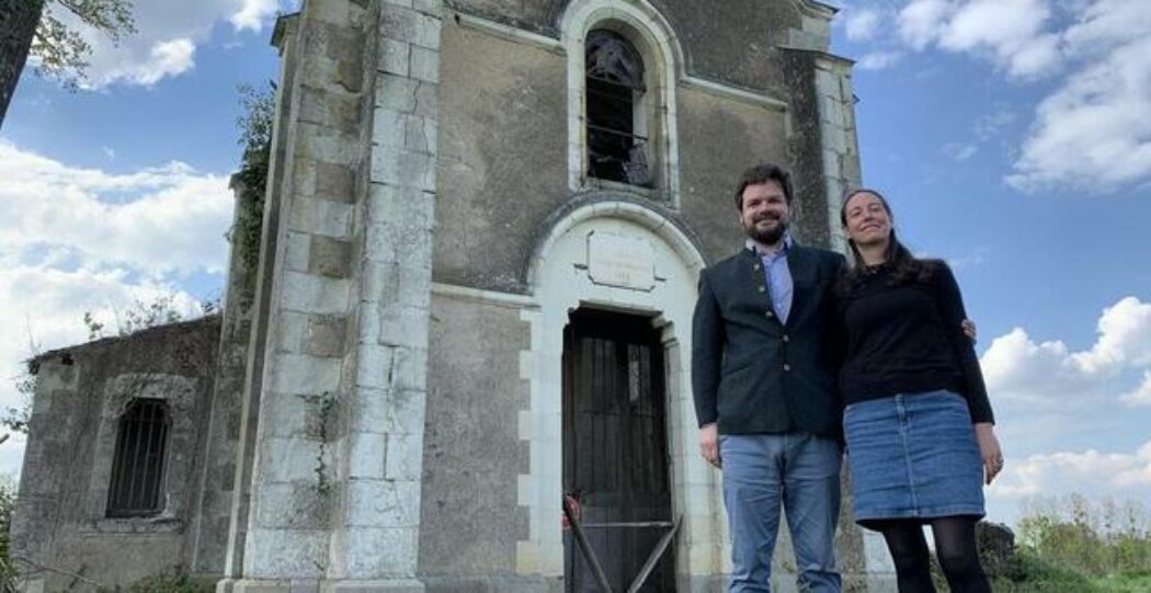 Un couple achète la chapelle Saint-Joseph de Molières à Chemazé (Mayenne) pour la rénover