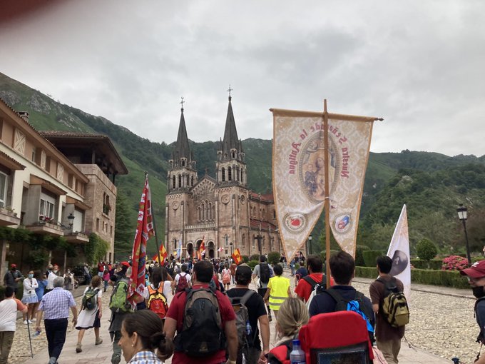 Pèlerinage Notre-Dame de Chrétienté – Espagne d’Oviedo au sanctuaire de Covadonga