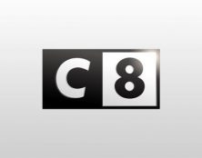 Le 15 août sur la chaîne C8