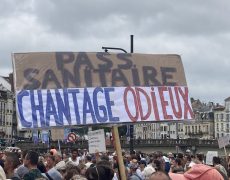 La contestation s’amplifie contre le pass sanitaire