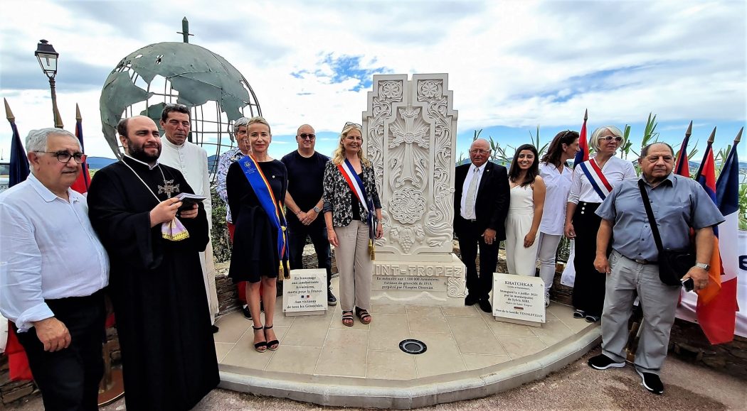 Le khatchkar de Saint-Tropez fête l’amitié franco-arménienne et la laïcité