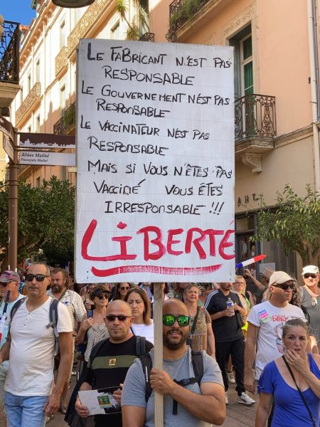 159 484 personnes selon le ministère…