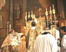 Echanges catholiques et orthodoxes sur l’effort entrepris par les catholiques attachés aux sources de la liturgie