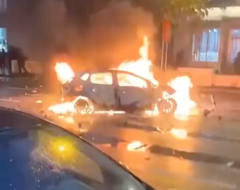 Des émeutes éclatent après le match de football Belgique-Maroc